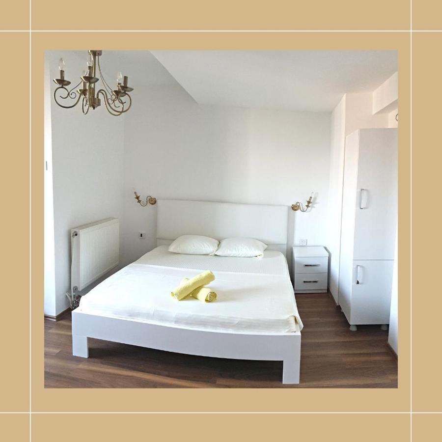 Pristina Newborn Rooms Exterior foto